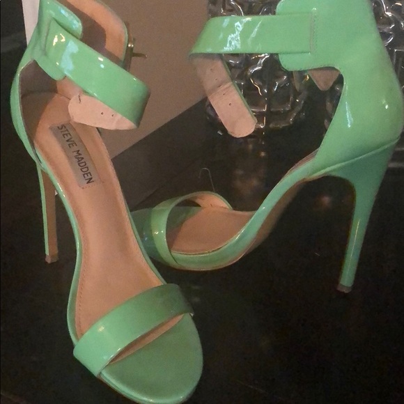 Steve Madden Mint green Xenon heels - Picture 1 of 1